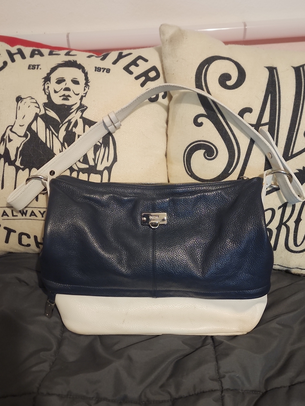 Bodhi Two Tone Leather Bag 🛍️ - CUTE!